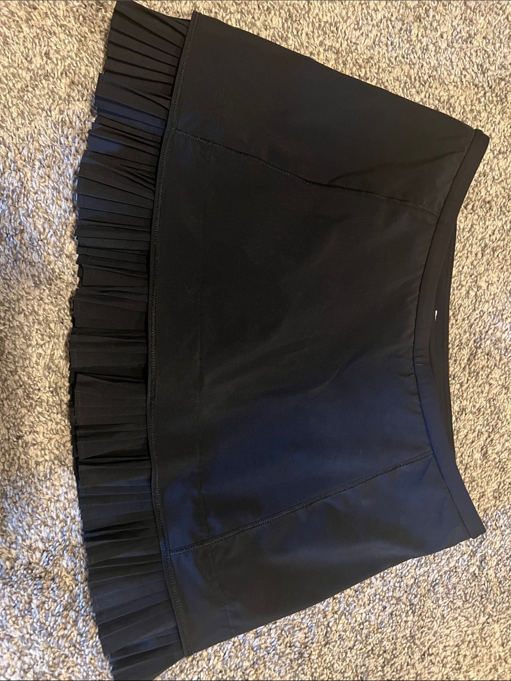 lululemon athletica Black Pleated Hem Tennis Skort - Picture 2 of 2